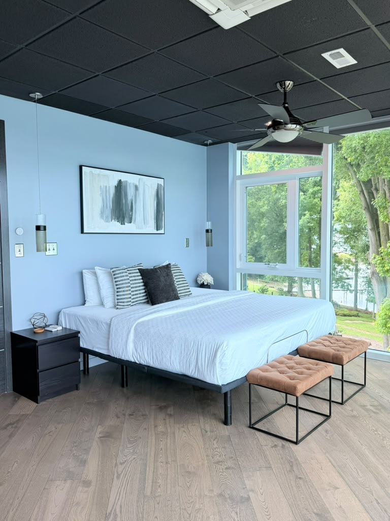 Bedroom cleaned by DC Cleaning Services Company